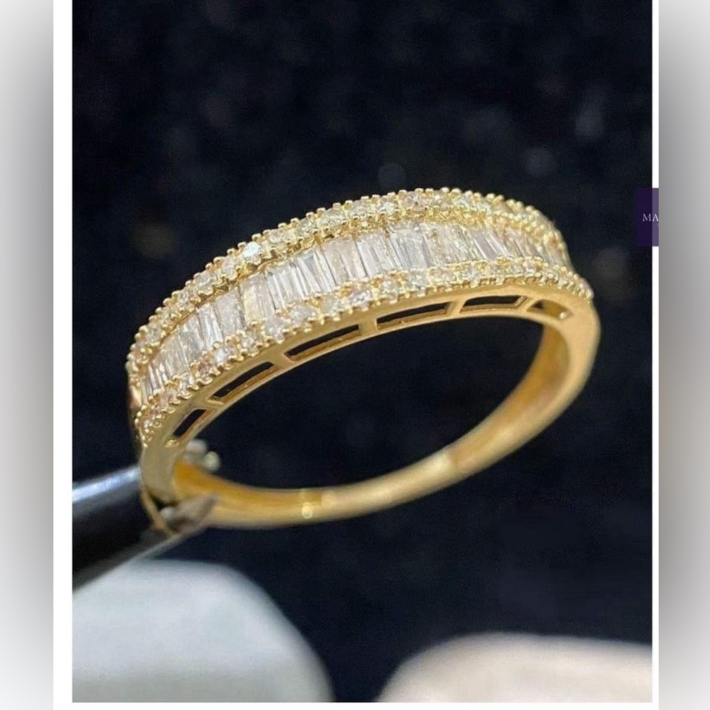 Diamond ring